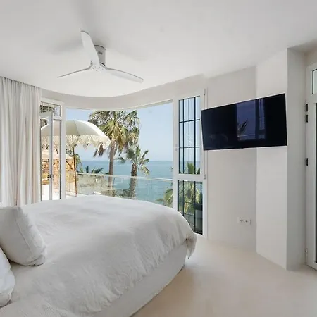 Waterfront Paradise