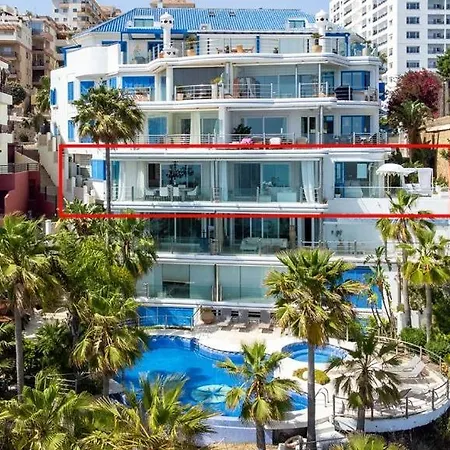 Waterfront Paradise